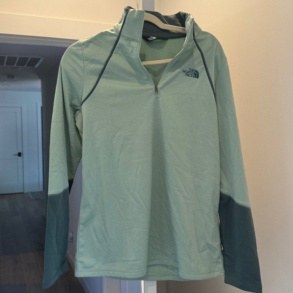 North face green pullover - L